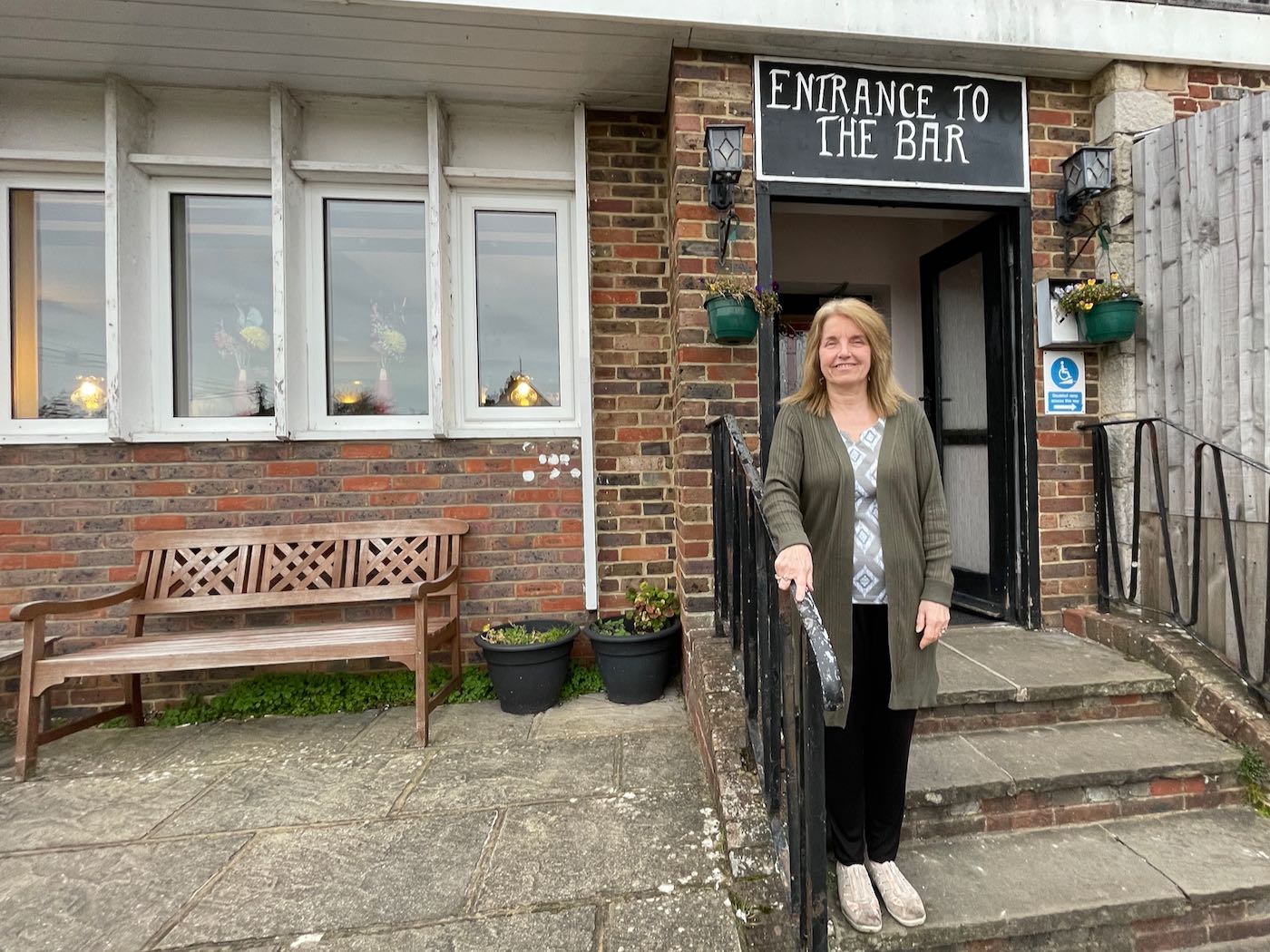 Angela Cain, British Queen pub Willingdon